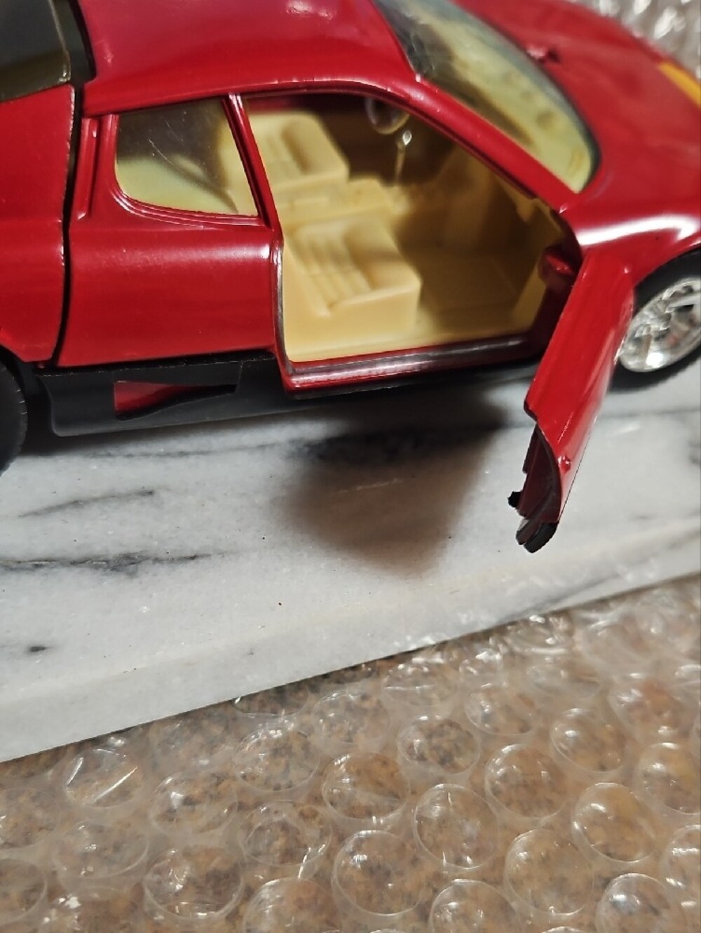 Ferrari - Picture 3 of 12